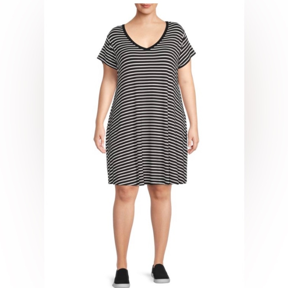 TERRA SKY LONG BLACK AND WHITE STRIPPED DRESS WITH POCKETS
